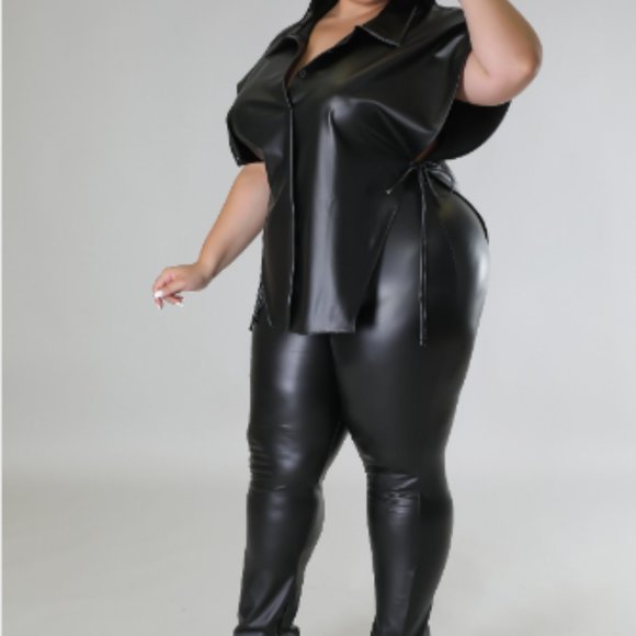 Cache' Mi Faux Leather Plus size Top 1x-3x - Picture 4 of 4
